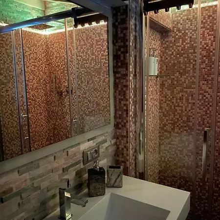 Apartament Il Cappellaio Matto *